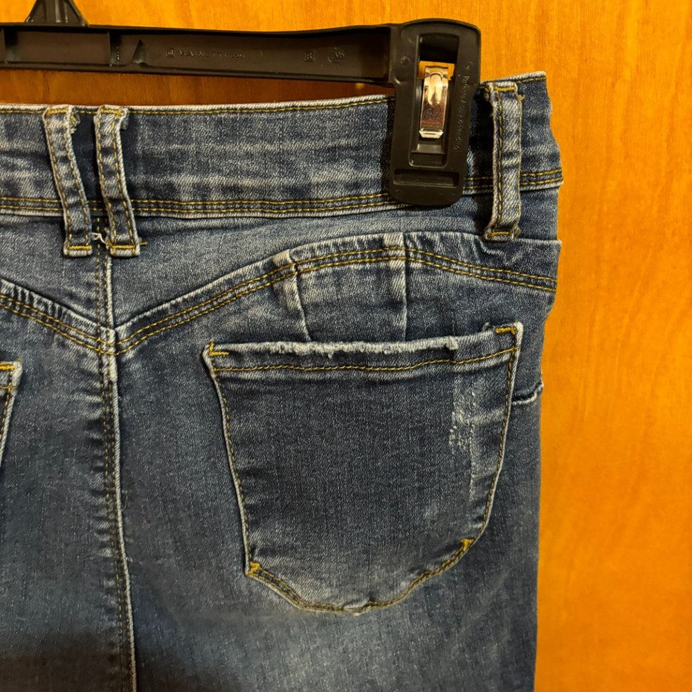 Thread & Others Distressed‎ Jeans Size 7/8 - Picture 12 of 16